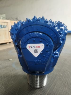 IADC 537 트타 3구륜비트 충돌 밀폐형 베어링 8 1/2는 팔려고 내놓 3구륜비트로 조금씩 움직입니다